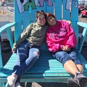 Meet your Posher, Taylor